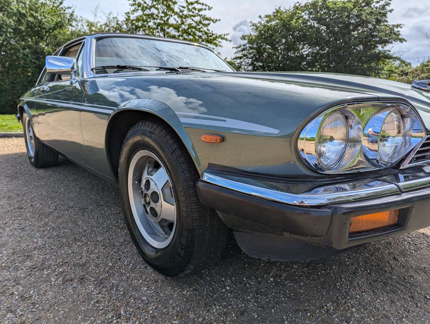 <p>1984 JAGUAR XJ-SC 3.6 MANUAL&nbsp;</p>