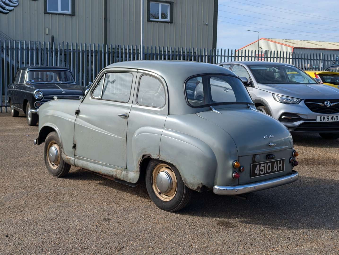 <p>1959 AUSTIN A35&nbsp;</p>