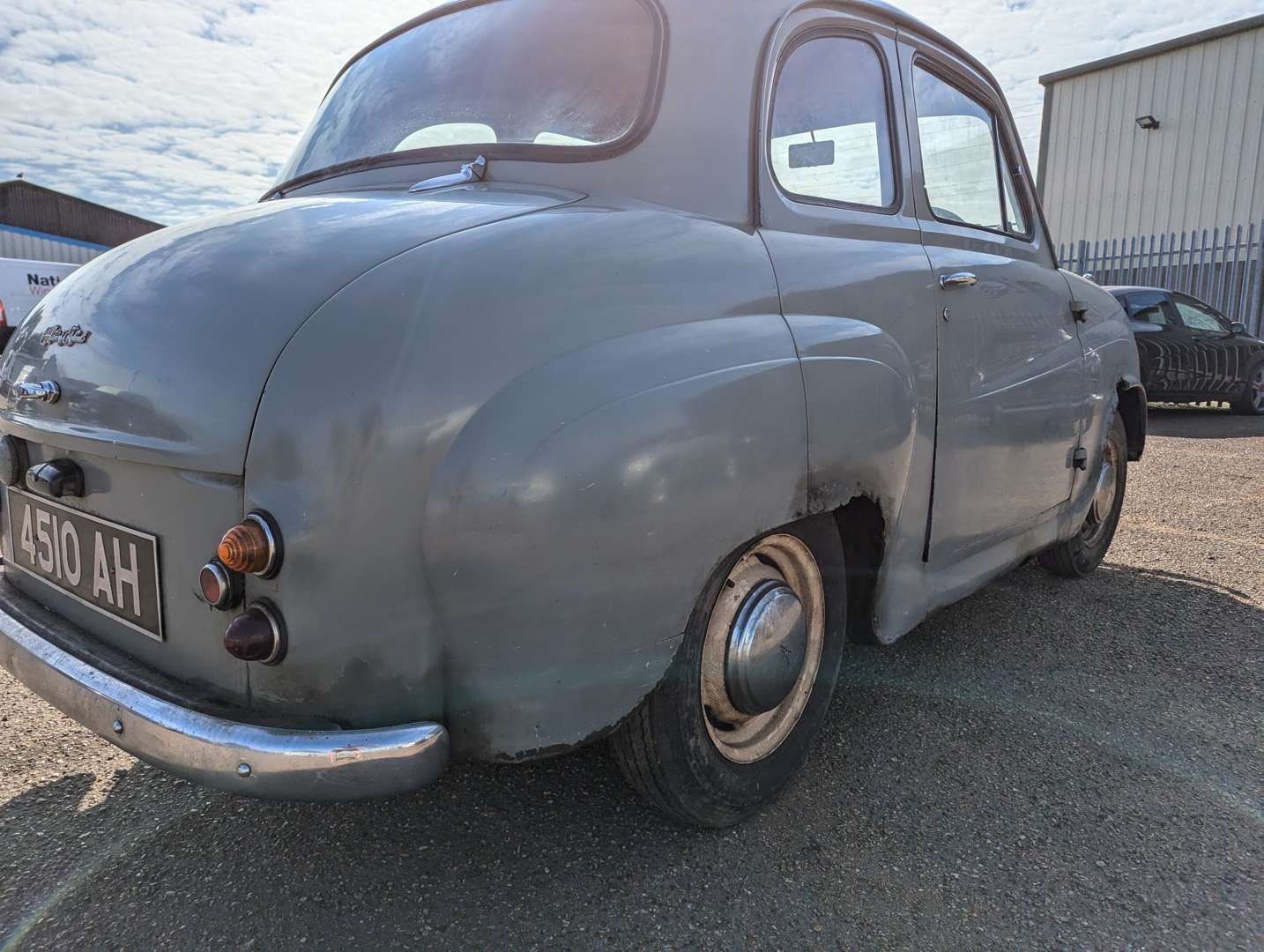 <p>1959 AUSTIN A35&nbsp;</p>