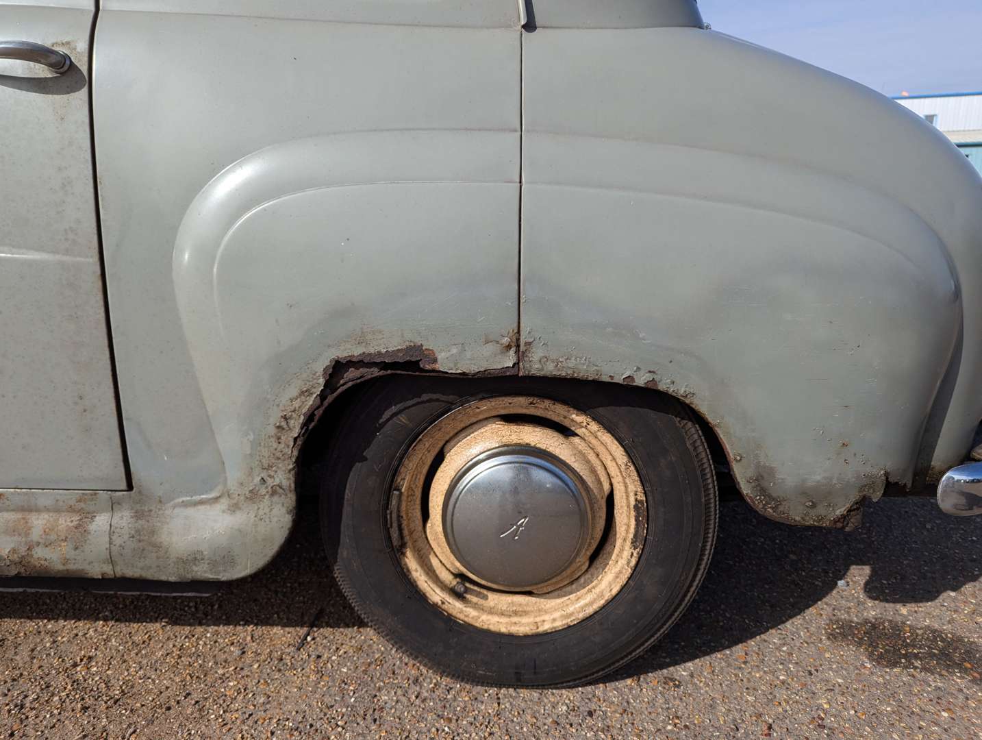 <p>1959 AUSTIN A35&nbsp;</p>