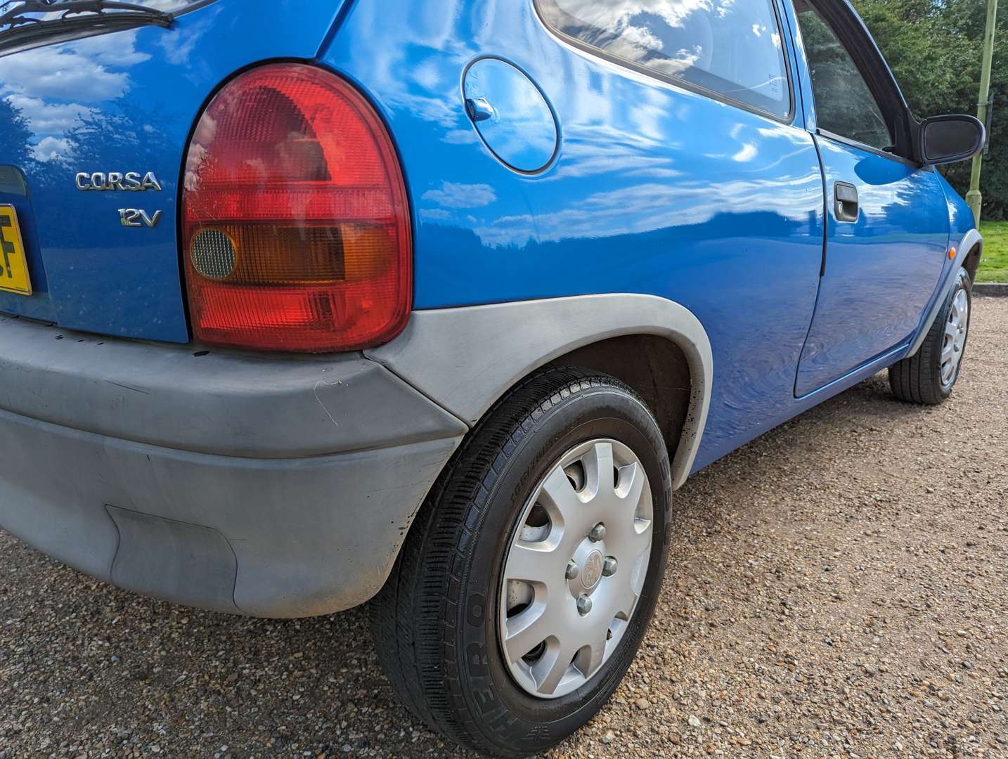 <p>2000 VAUXHALL CORSA 1.0 ENVOY 12V</p>