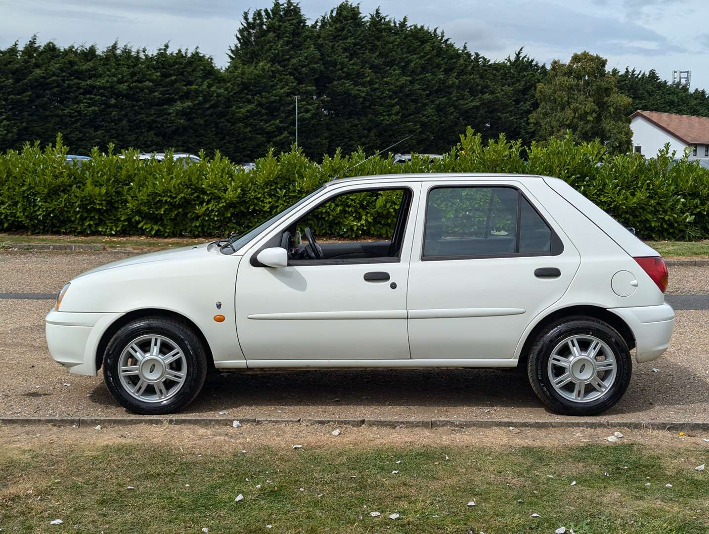 <p>2001 FORD FIESTA 1.2 GHIA</p>