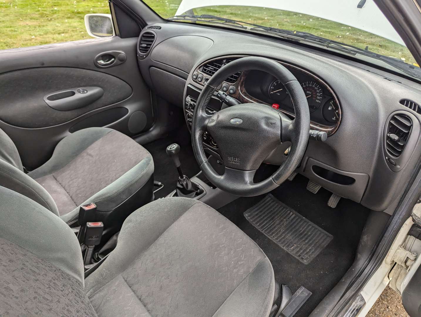 <p>2001 FORD FIESTA 1.2 GHIA</p>