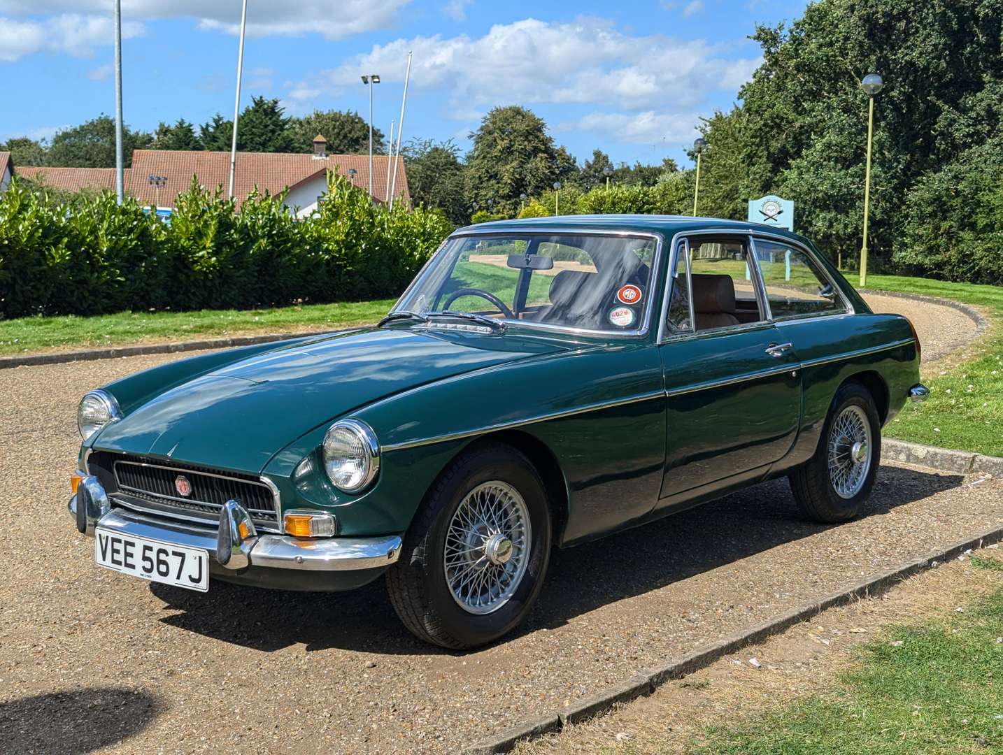 <p>1971 MG BGT</p>