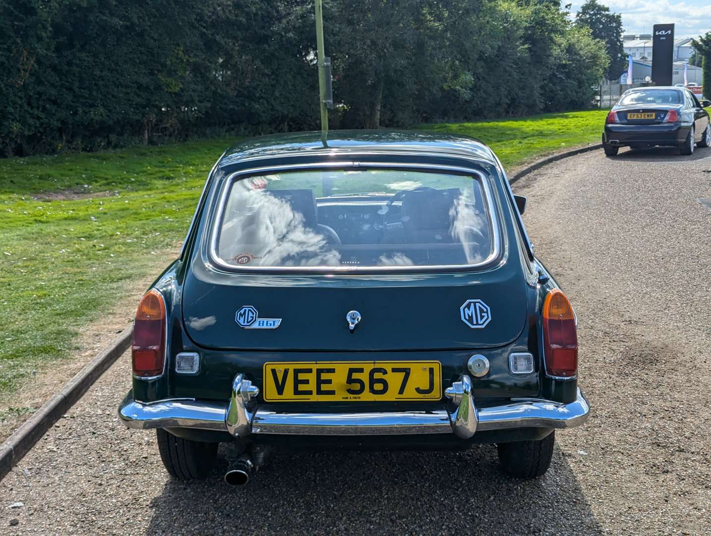 <p>1971 MG BGT</p>