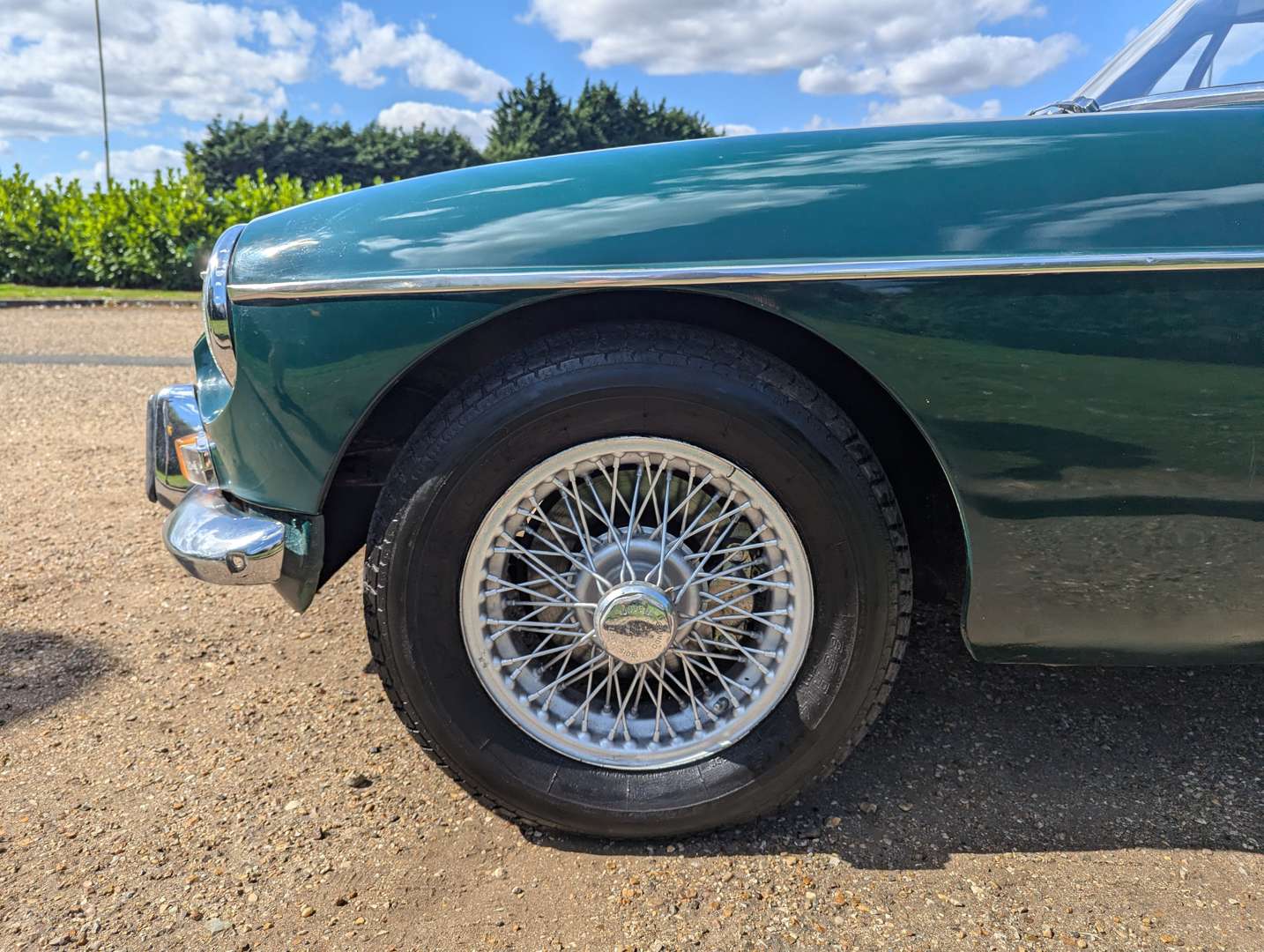 <p>1971 MG BGT</p>