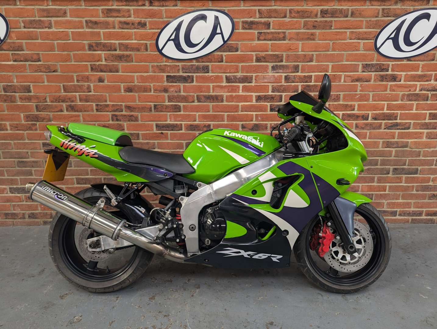 <p>1999 KAWASAKI ZX600-G2&nbsp;</p>