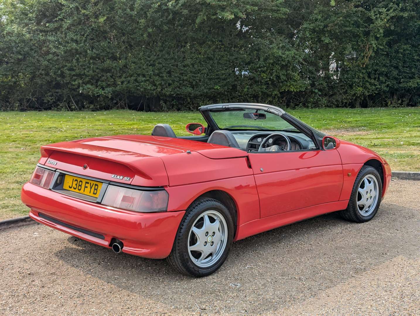 <p>1991 LOTUS ELAN M100 SE TURBO&nbsp;</p>