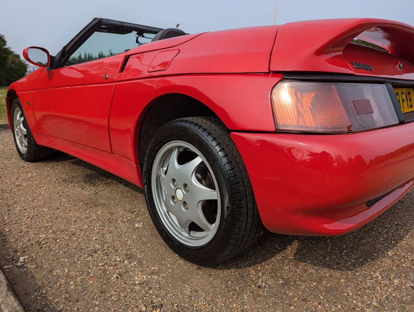 <p>1991 LOTUS ELAN M100 SE TURBO&nbsp;</p>