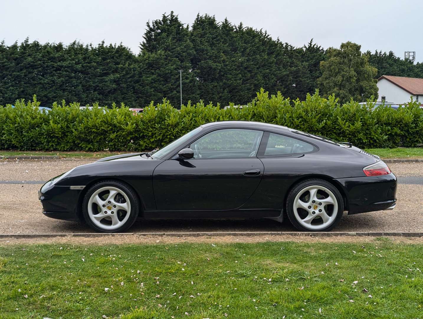 <p>2003 PORSCHE (996) 911 3.6 C2 TIPTRONIC</p>