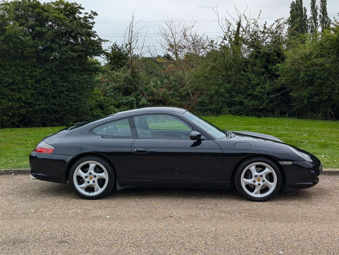 <p>2003 PORSCHE (996) 911 3.6 C2 TIPTRONIC</p>