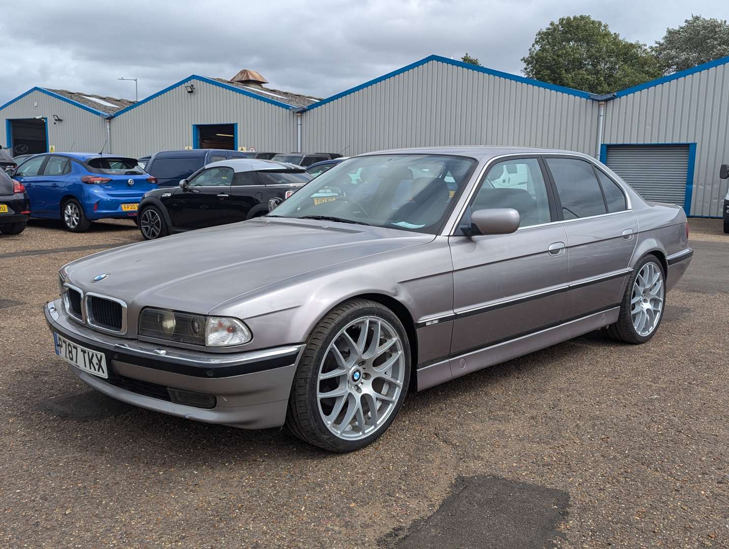 <p>1997 BMW 740I AUTO</p>