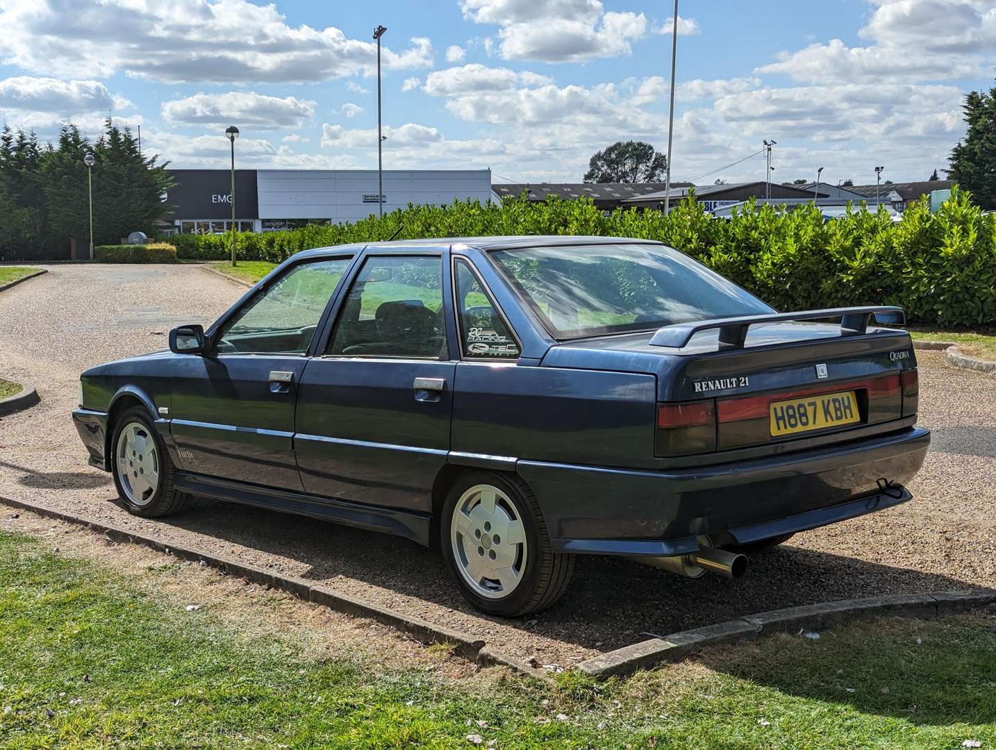 <p>1991 RENAULT 21 TURBO QUADRA</p>