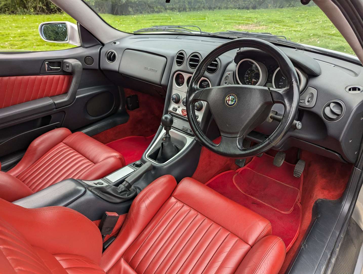 <p>2001 ALFA ROMEO GTV 3.0 V6</p>