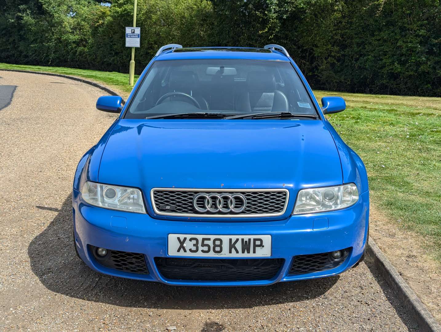 <p>2001 AUDI RS4 QUATTRO ESTATE&nbsp;</p>