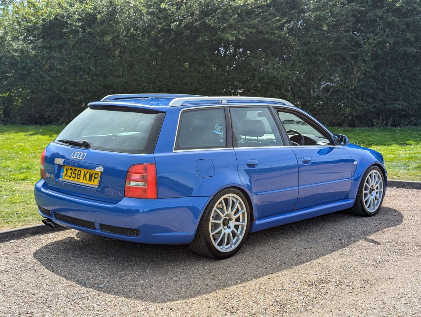 <p>2001 AUDI RS4 QUATTRO ESTATE&nbsp;</p>