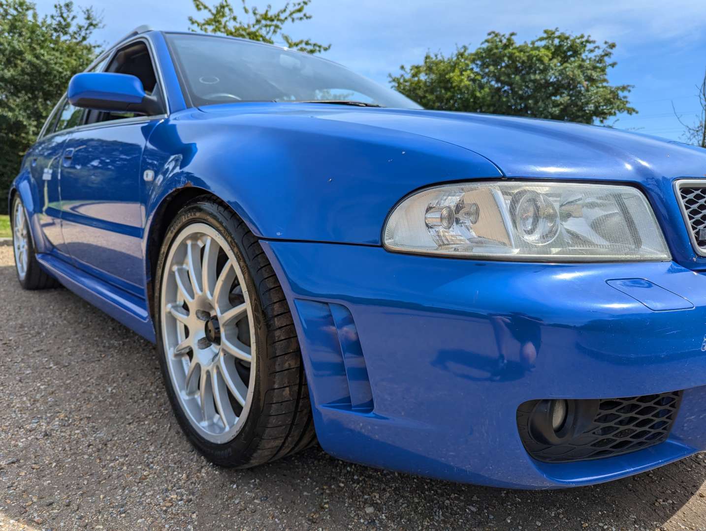 <p>2001 AUDI RS4 QUATTRO ESTATE&nbsp;</p>