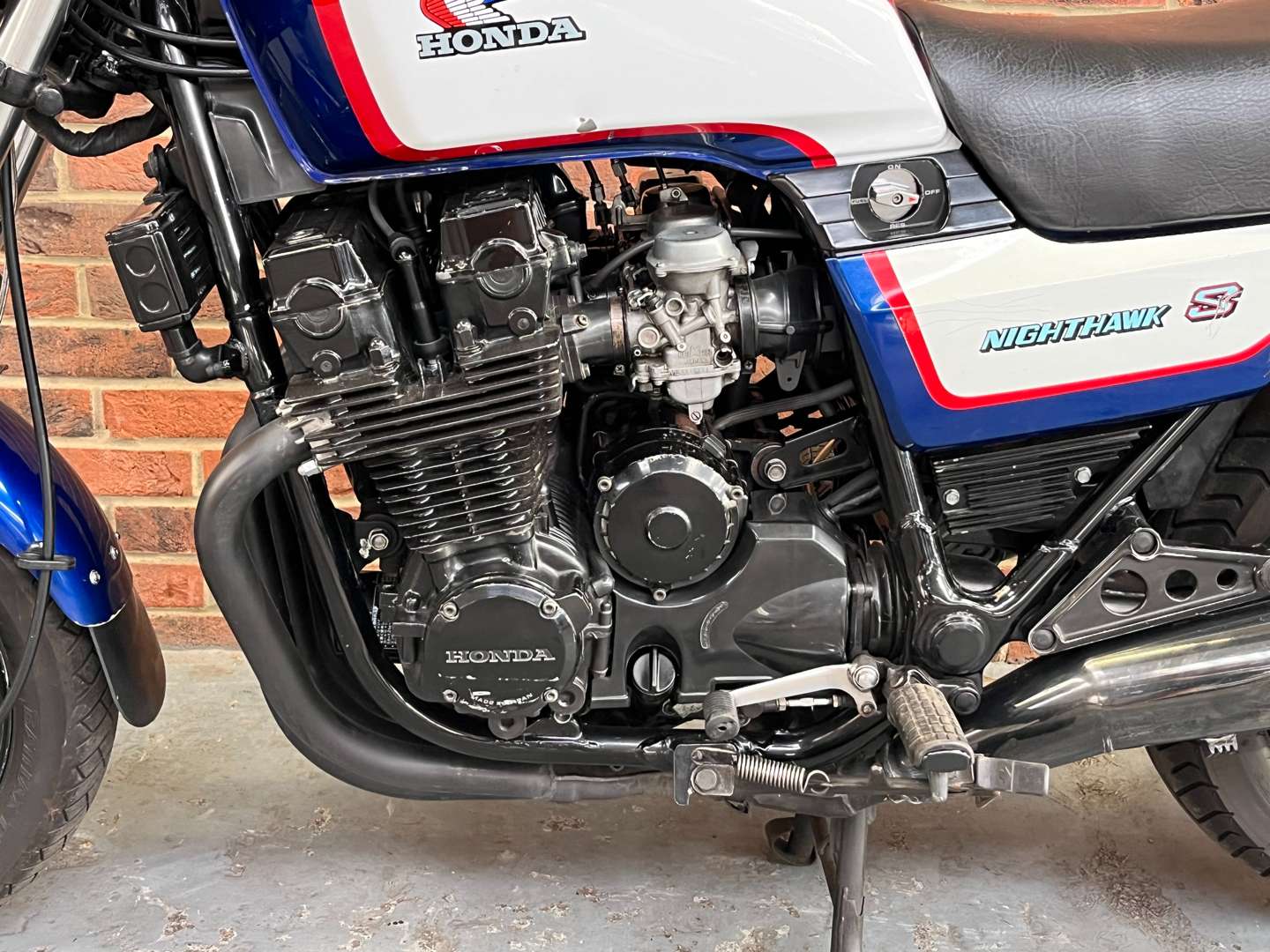 <p>1986 HONDA CB700 SC NIGHTHAWK&nbsp;</p>