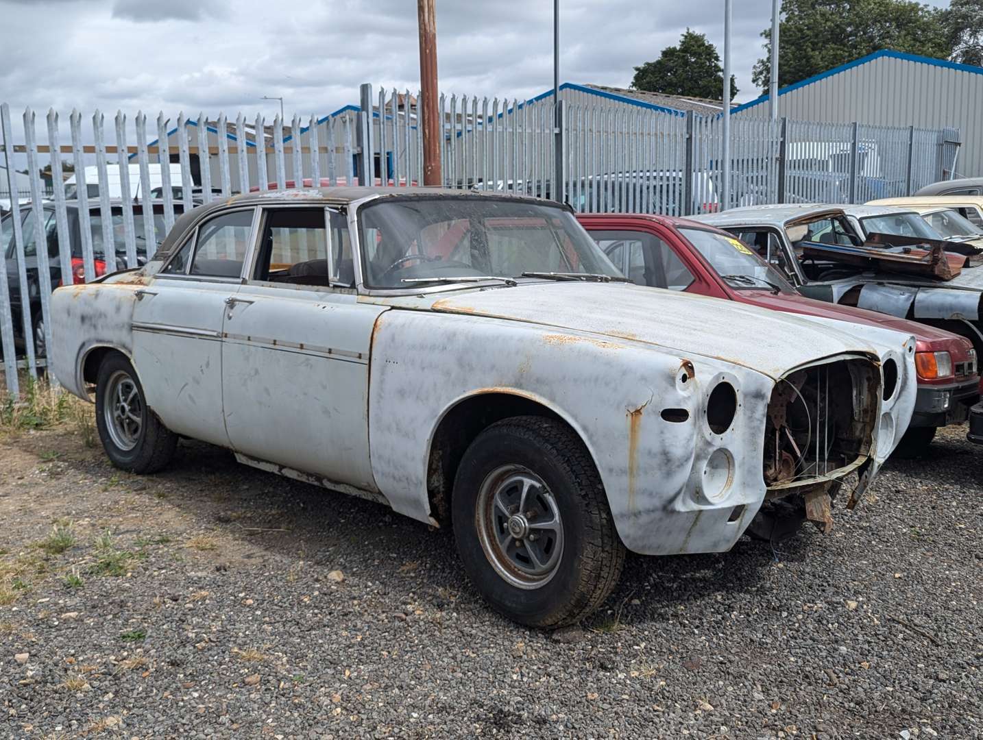 <p>1969 ROVER P5B 3.5 COUPE&nbsp;</p>