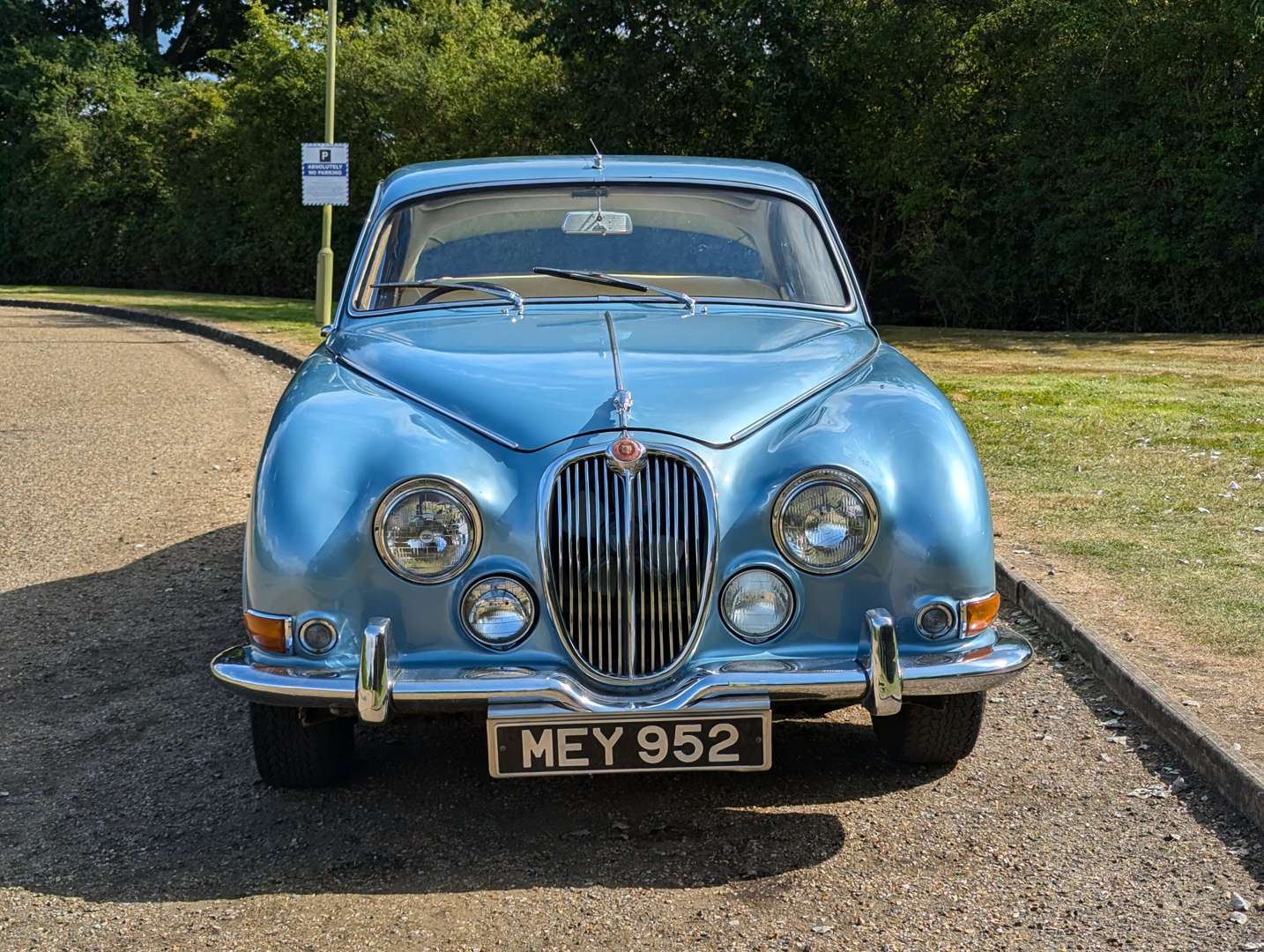 <p>1967 JAGUAR S-TYPE 3.4&nbsp;</p>