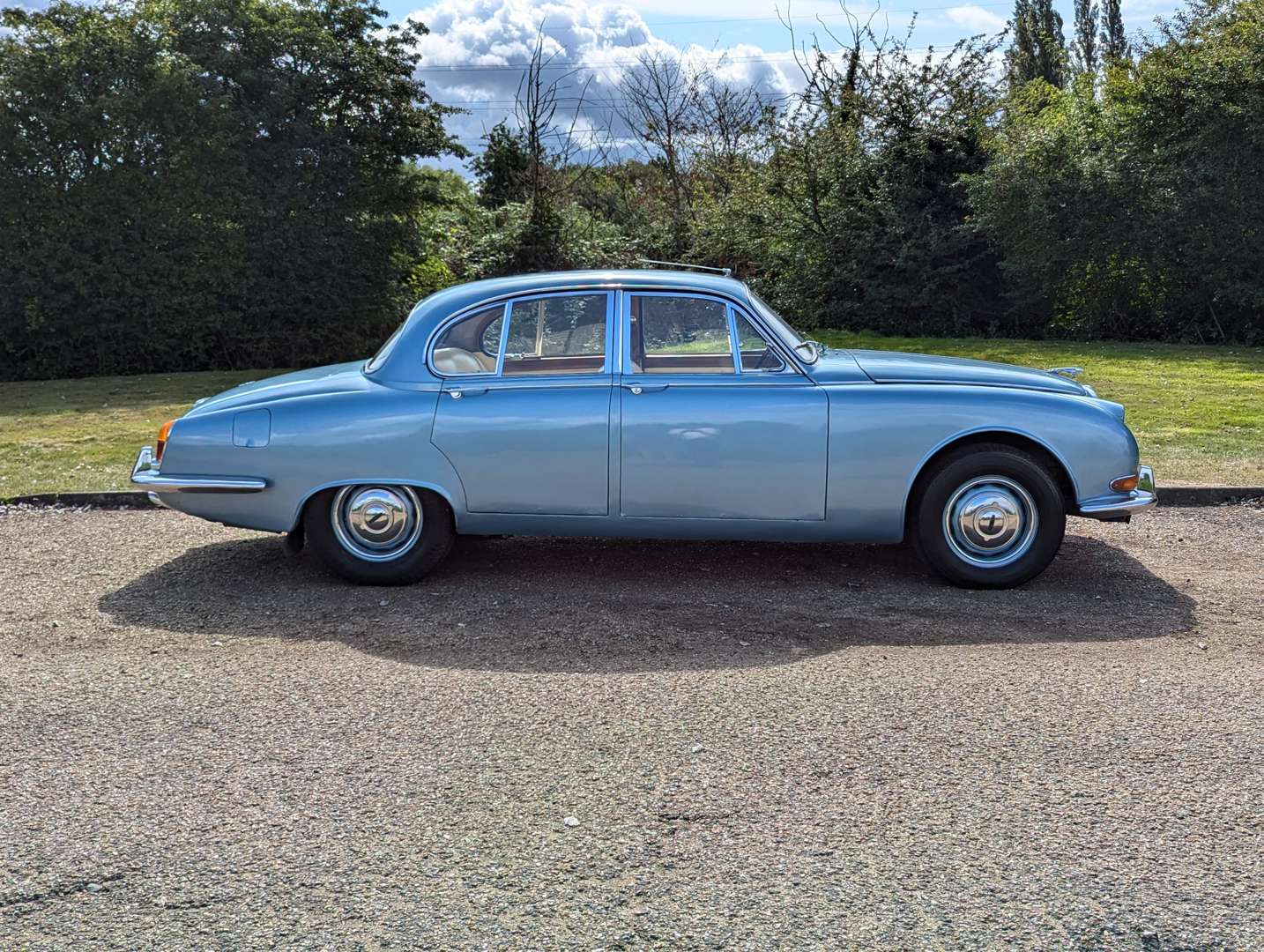 <p>1967 JAGUAR S-TYPE 3.4&nbsp;</p>