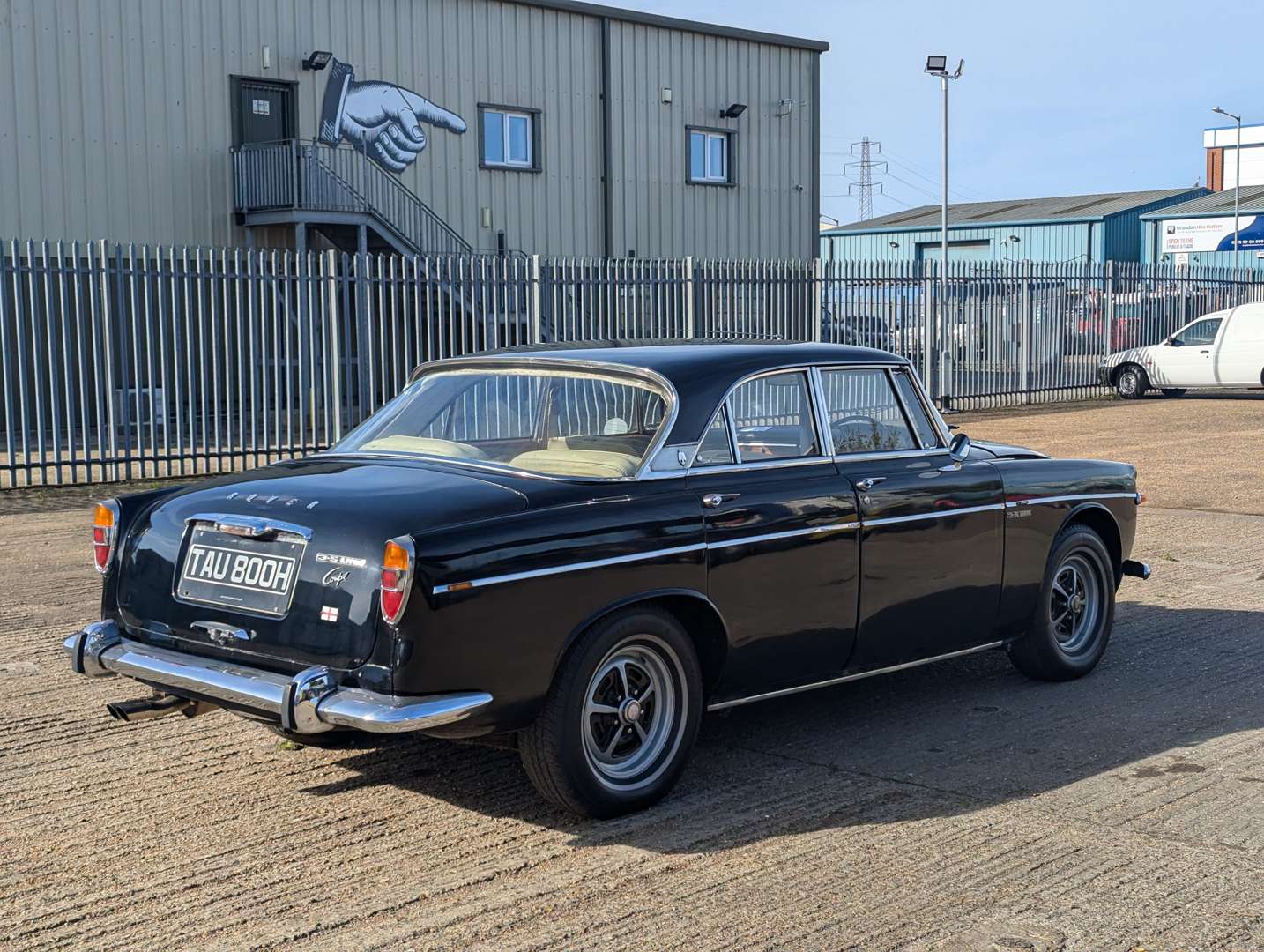 <p>1970 ROVER P5B 3.5 COUPE AUTO&nbsp;</p>