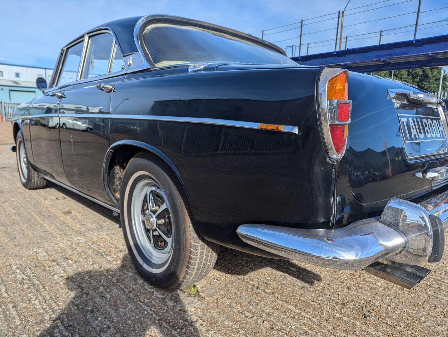 <p>1970 ROVER P5B 3.5 COUPE AUTO&nbsp;</p>