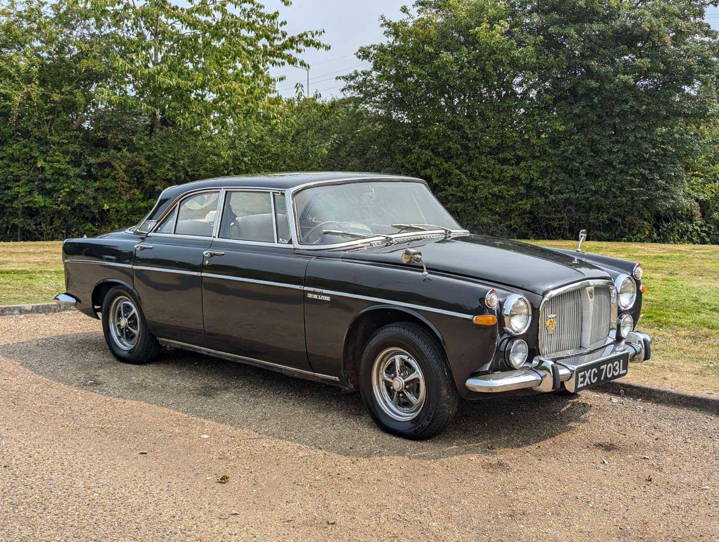 <p>1972 ROVER P5B 3.5 LITRE AUTO</p>