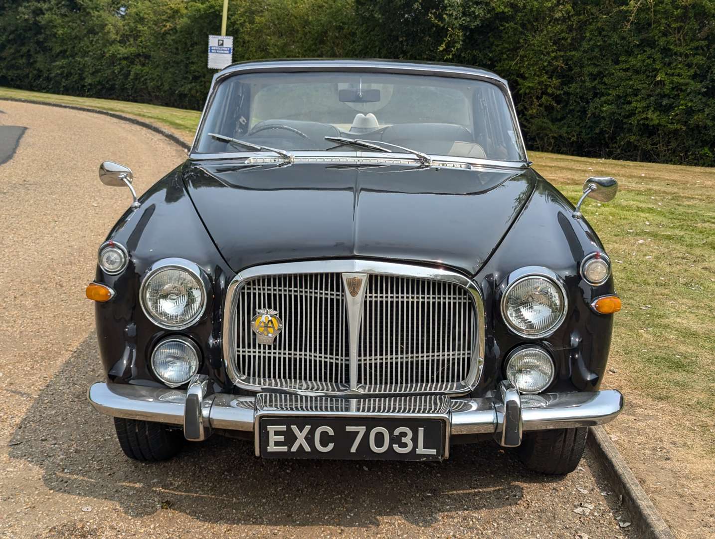 <p>1972 ROVER P5B 3.5 LITRE AUTO</p>