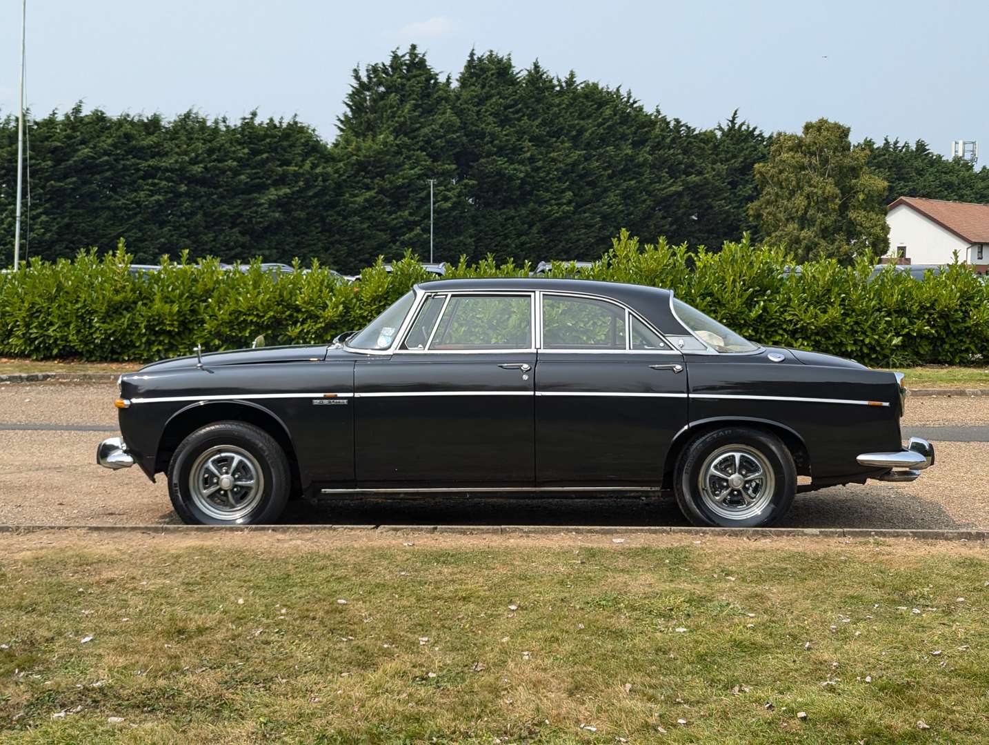 <p>1972 ROVER P5B 3.5 LITRE AUTO</p>