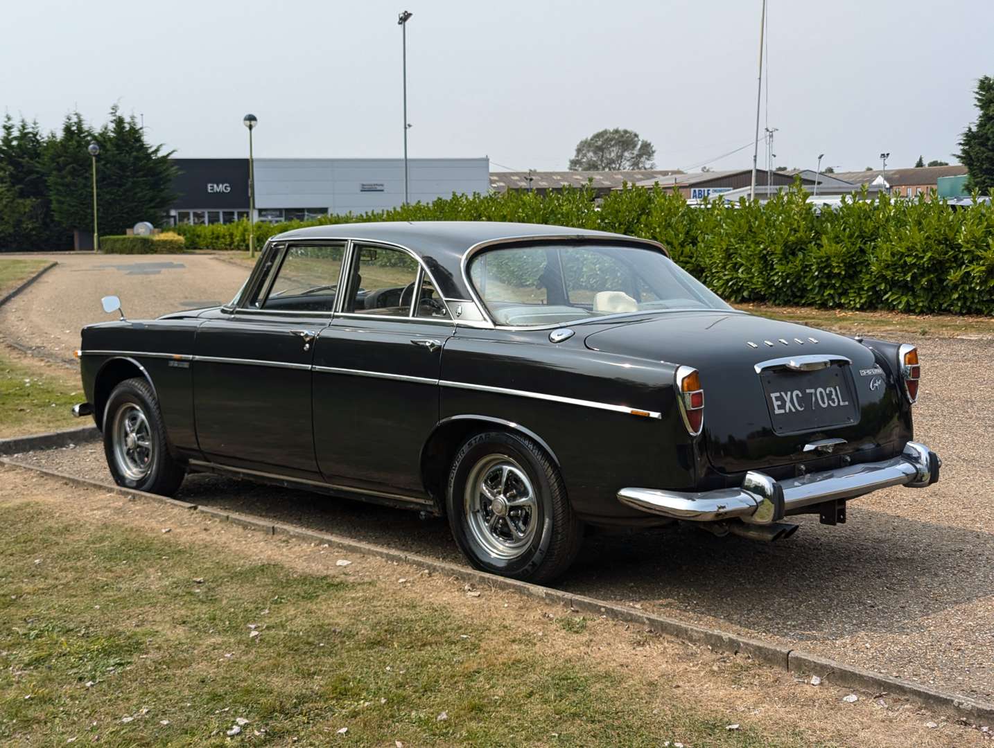 <p>1972 ROVER P5B 3.5 LITRE AUTO</p>