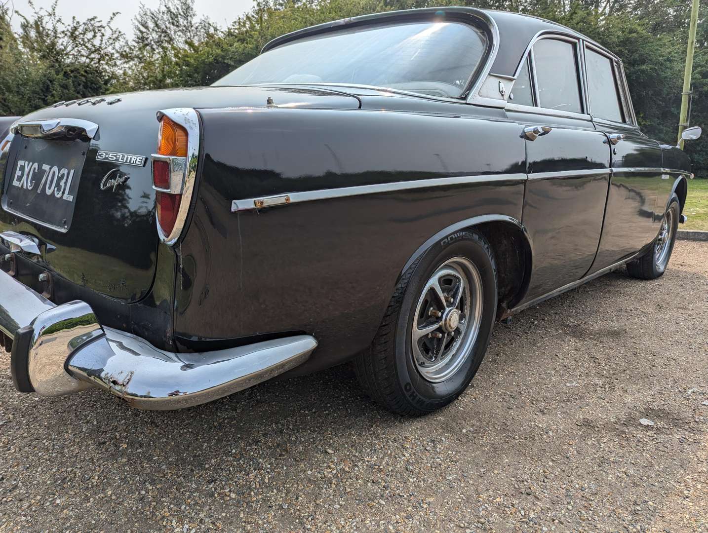 <p>1972 ROVER P5B 3.5 LITRE AUTO</p>