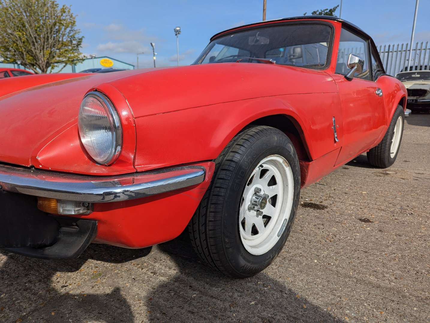 <p>1974 TRIUMPH SPITFIRE&nbsp;</p>