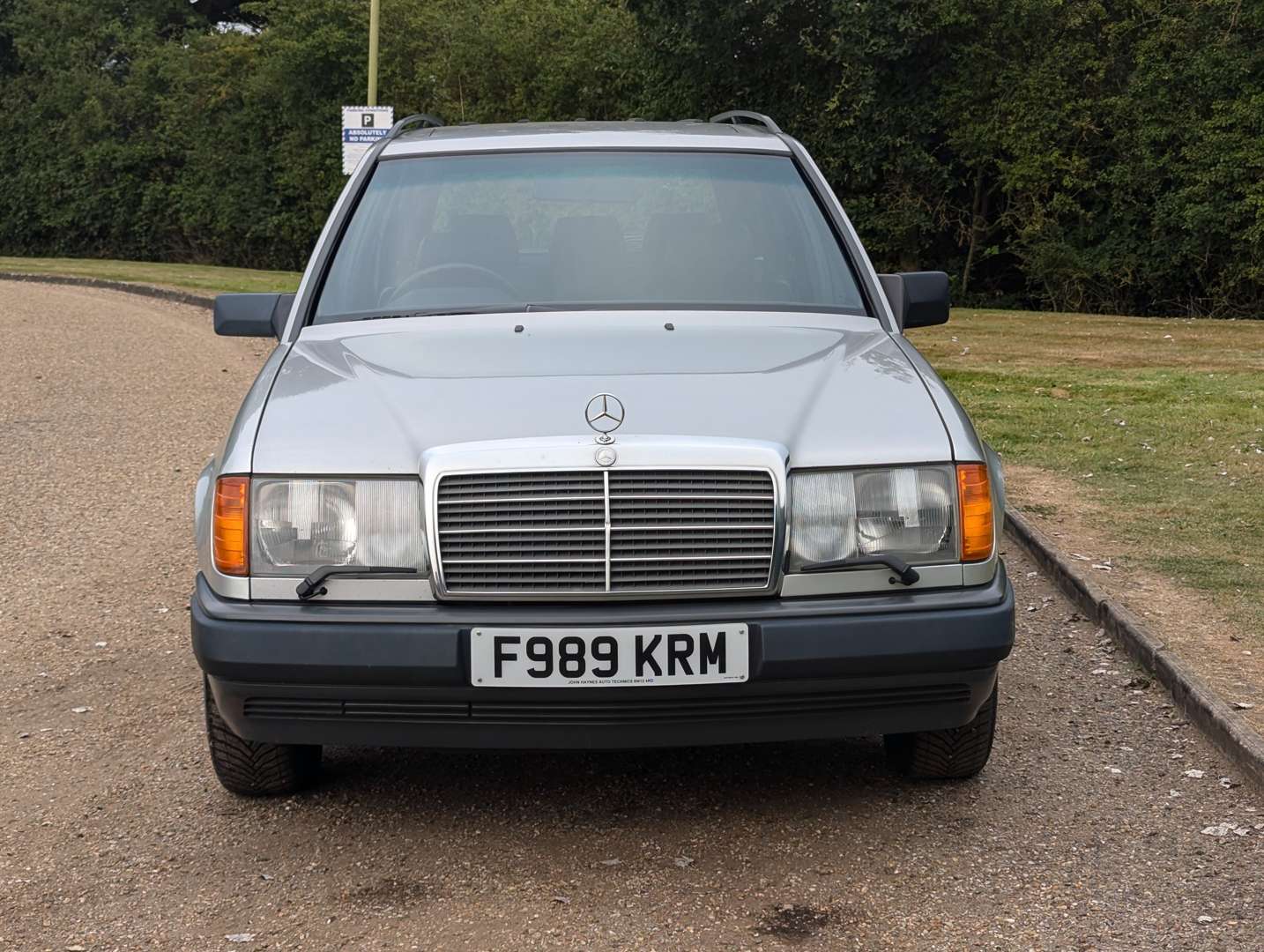 <p>1989 MERCEDES 300 TE 4MATIC (4WD) AUTO</p>