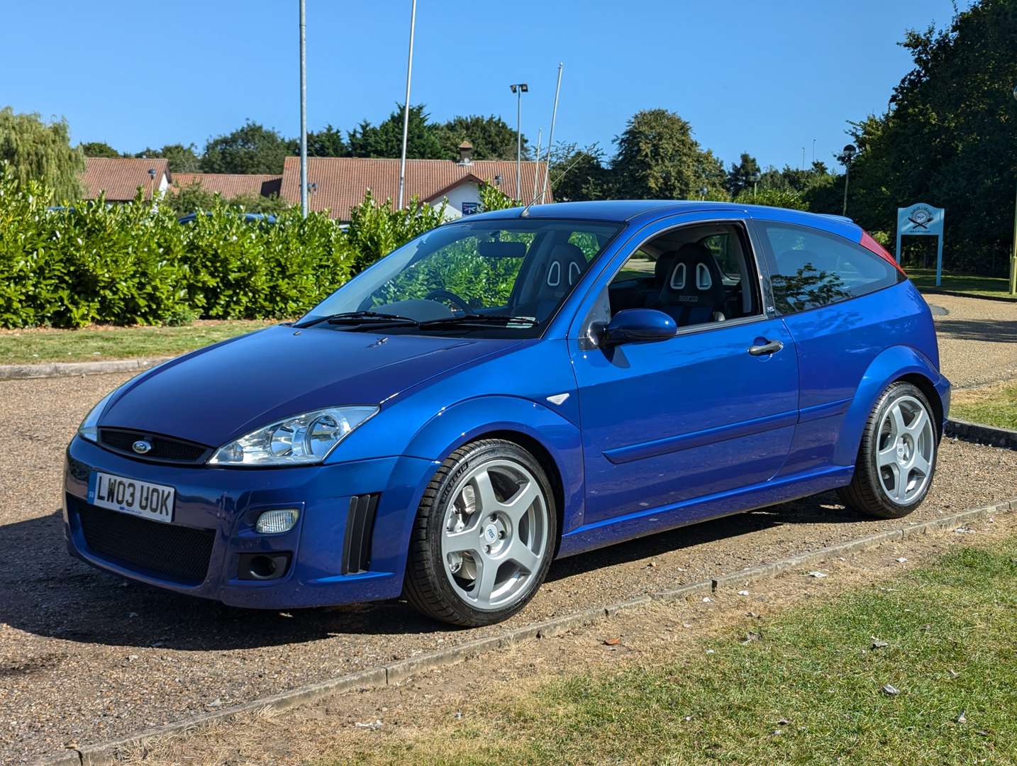 <p>2003 FORD FOCUS RS</p>