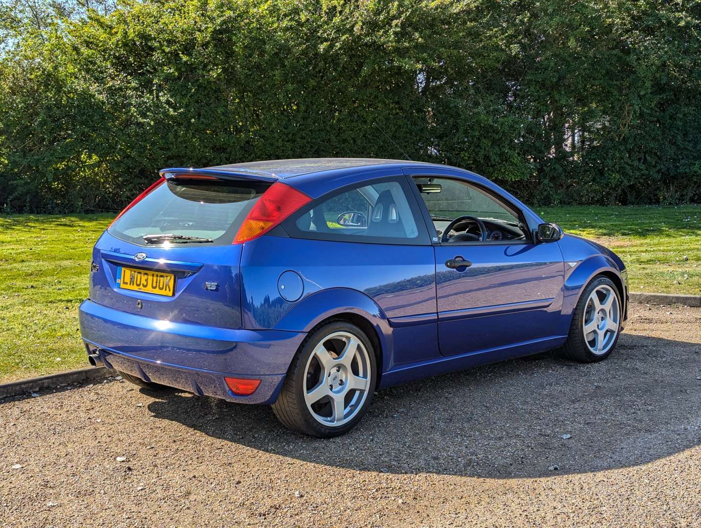 <p>2003 FORD FOCUS RS</p>