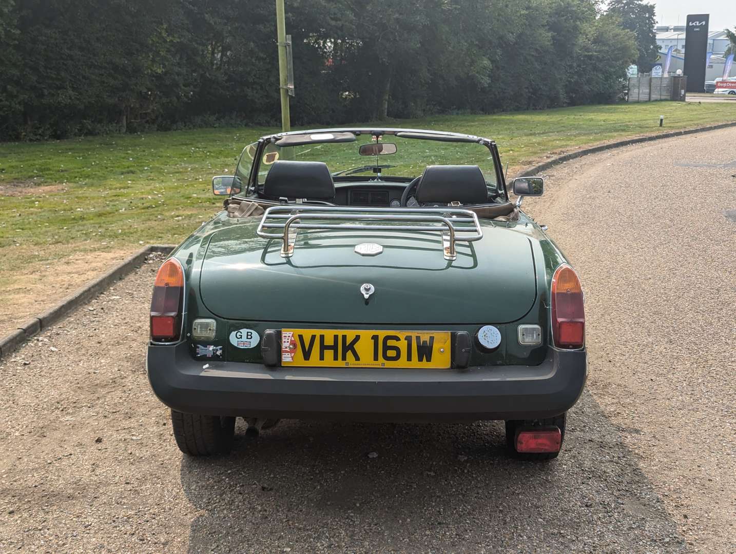 <p>1981 MG B ROADSTER&nbsp;</p>