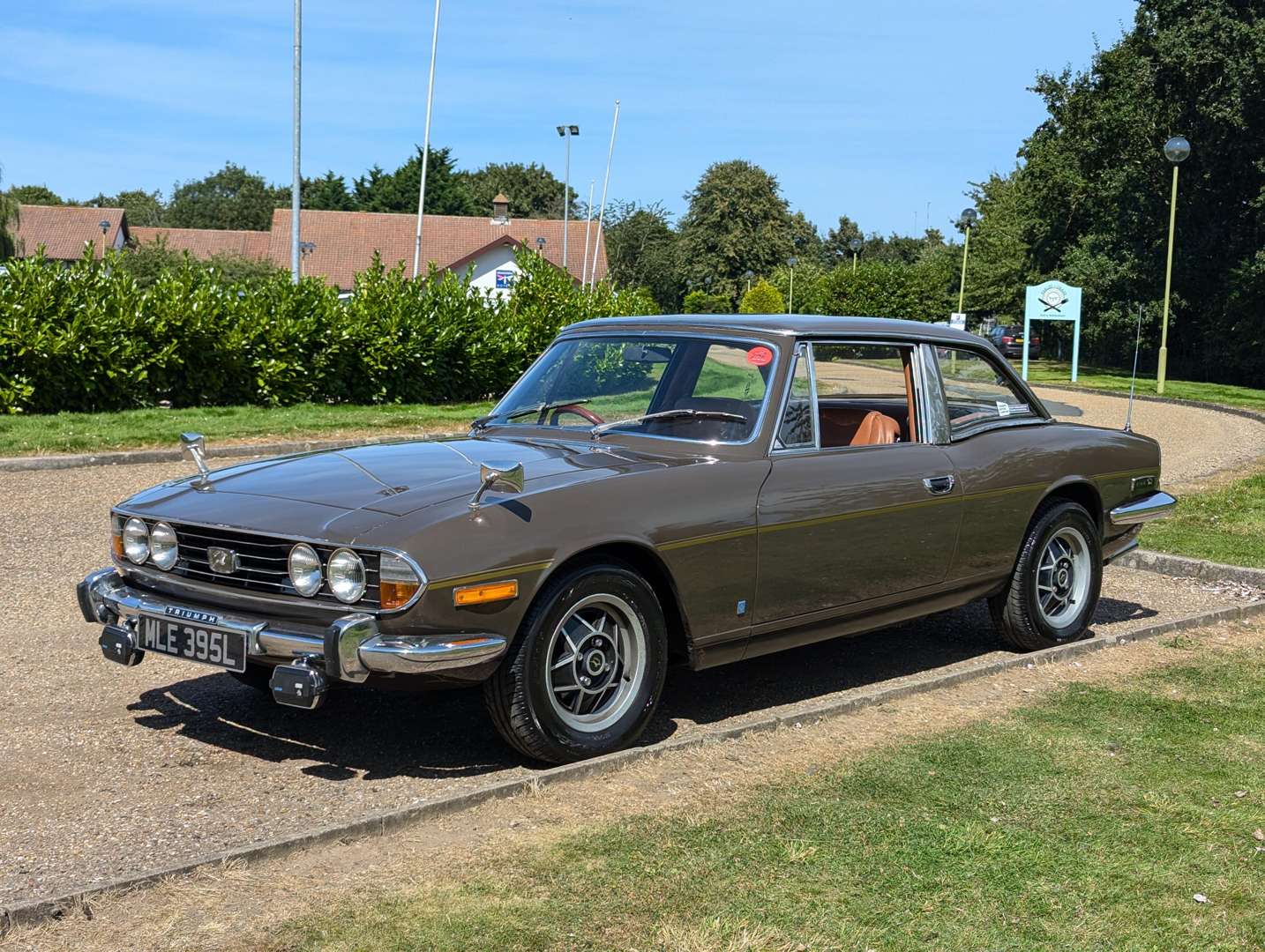 <p>1972 TRIUMPH STAG 3.0 AUTO&nbsp;</p>