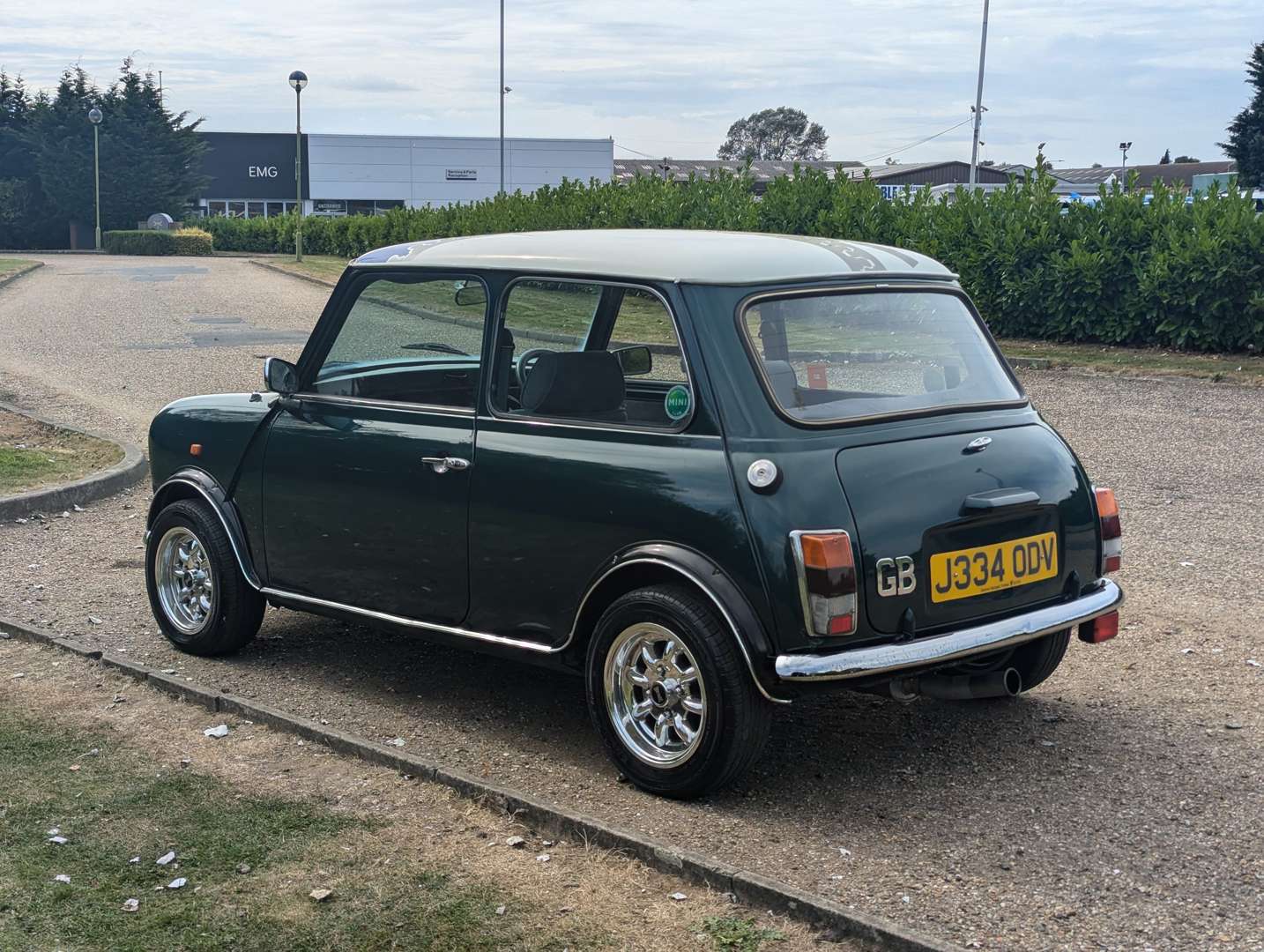 <p>1992 ROVER MINI MAYFAIR&nbsp;</p>