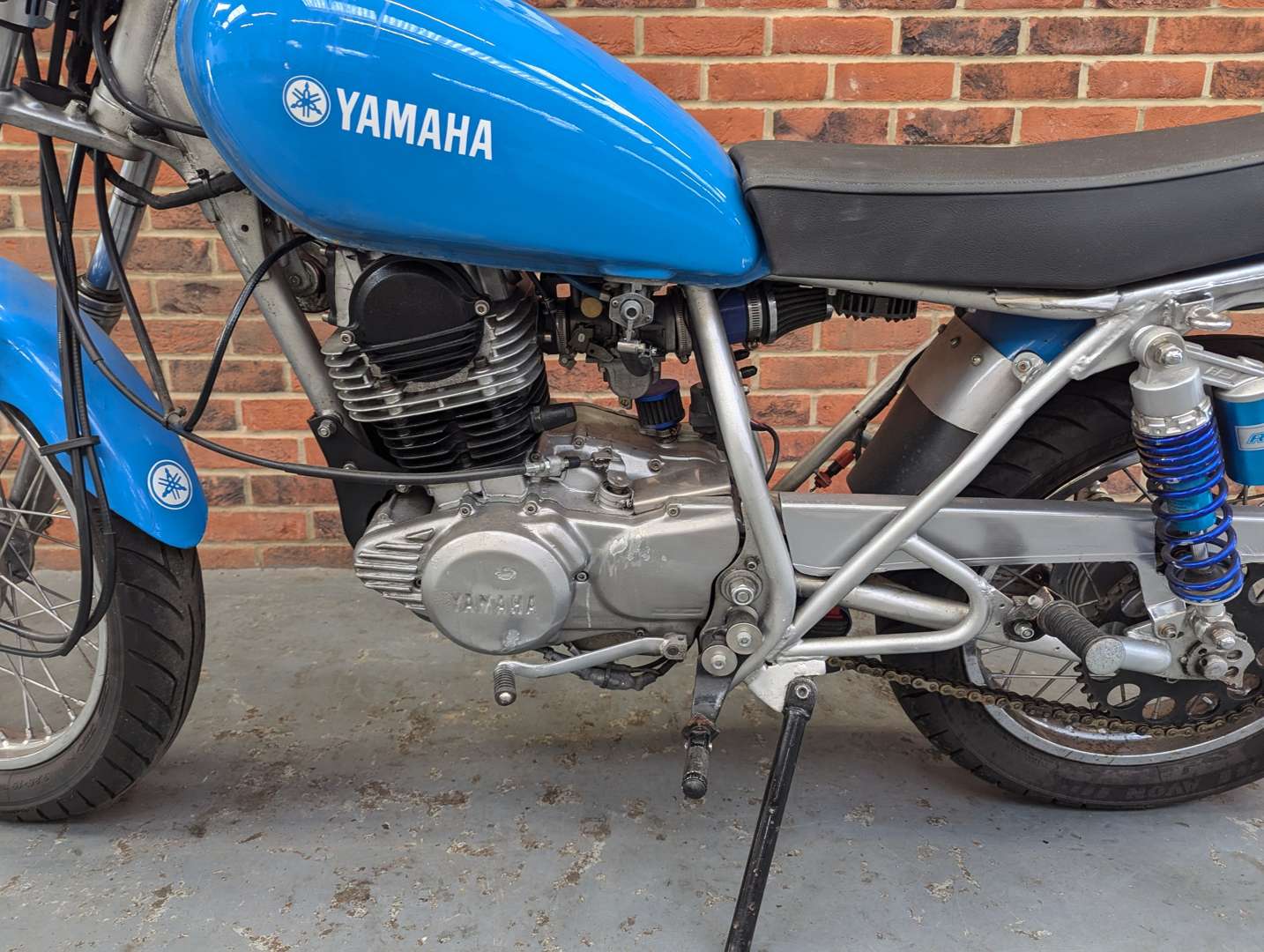 <p>1981 YAMAHA SR250&nbsp;</p>