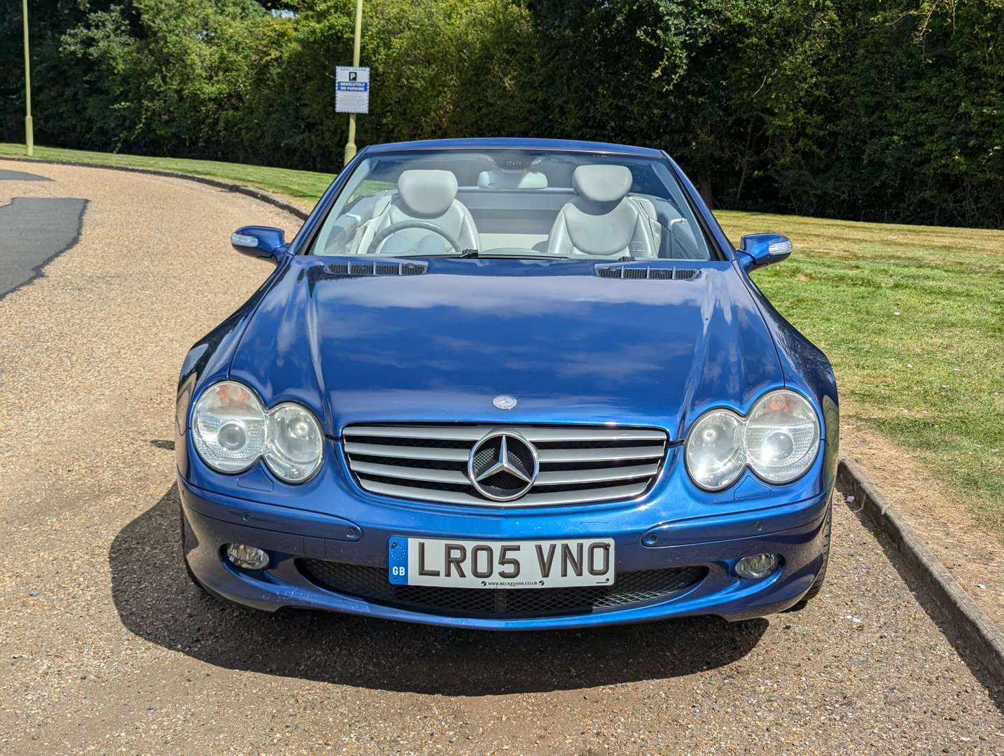 <p>2005 MERCEDES SL 350 AUTO</p>