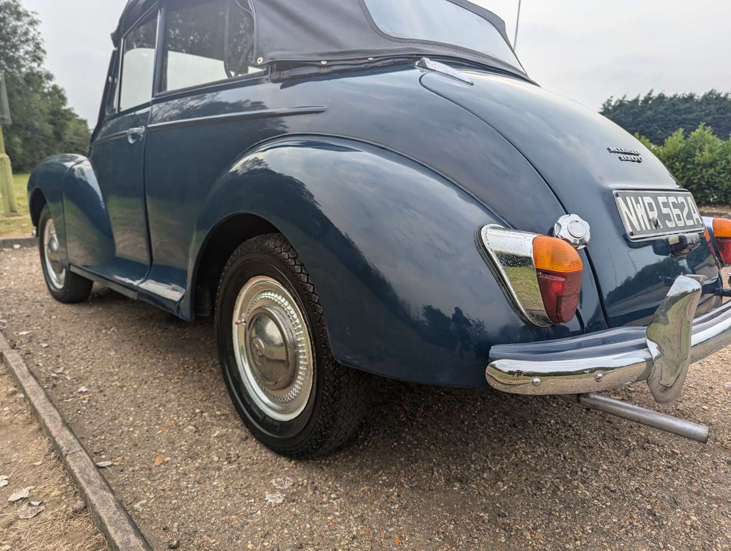 <p>1963 MORRIS MINOR 1000 CONVERTIBLE&nbsp;</p>