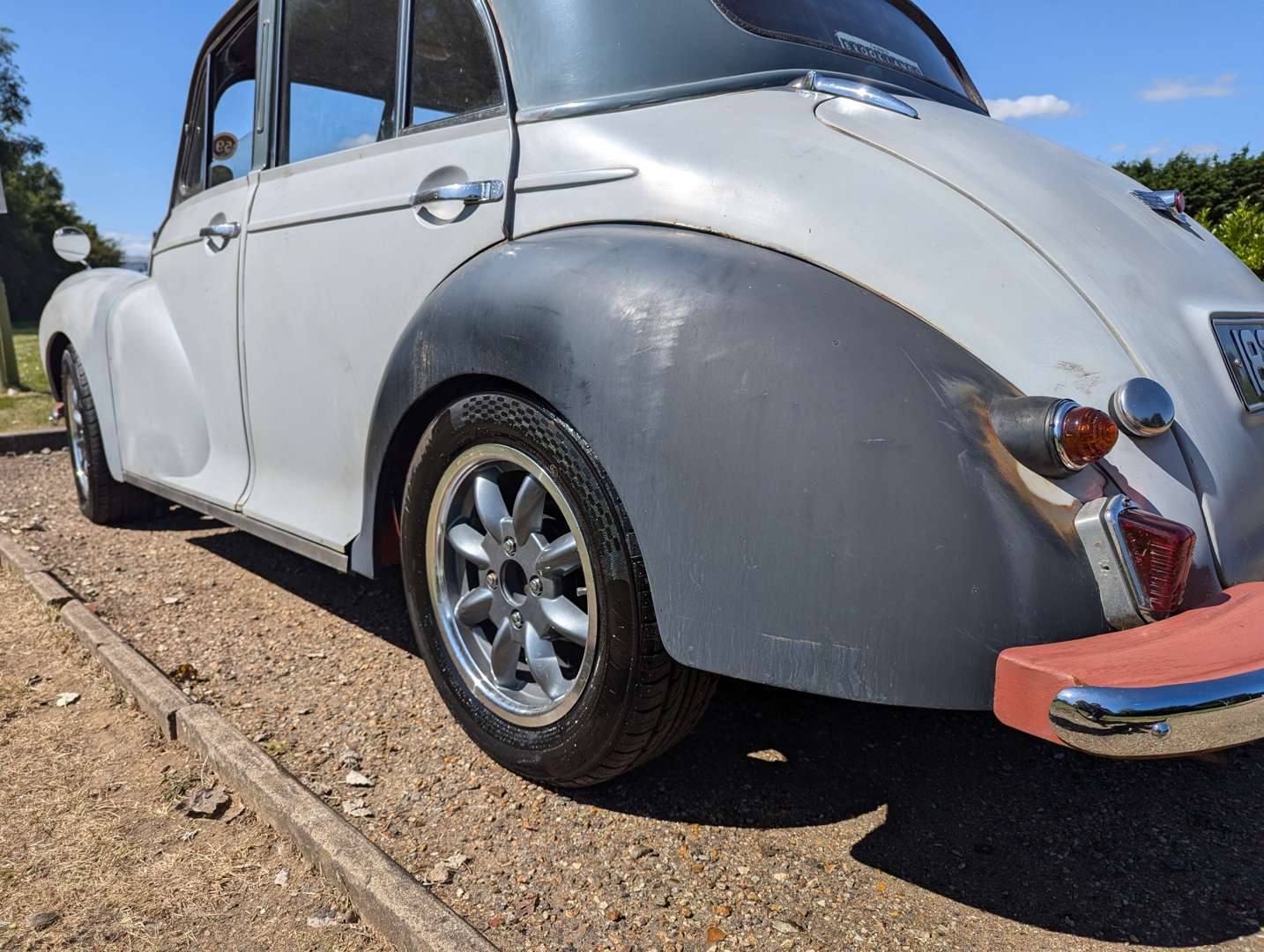 <p>1953 MORRIS MINOR SII</p>