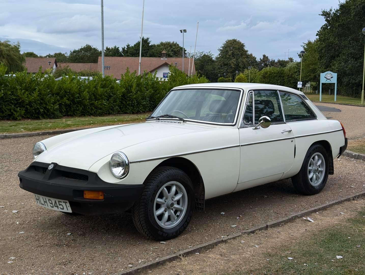 <p>1978 MG B GT&nbsp;</p>