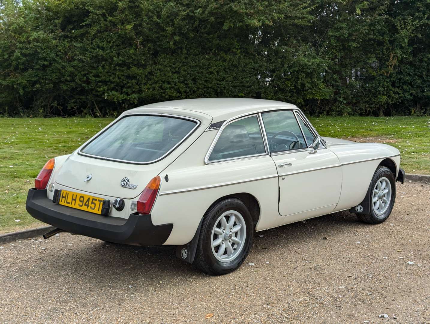 <p>1978 MG B GT&nbsp;</p>