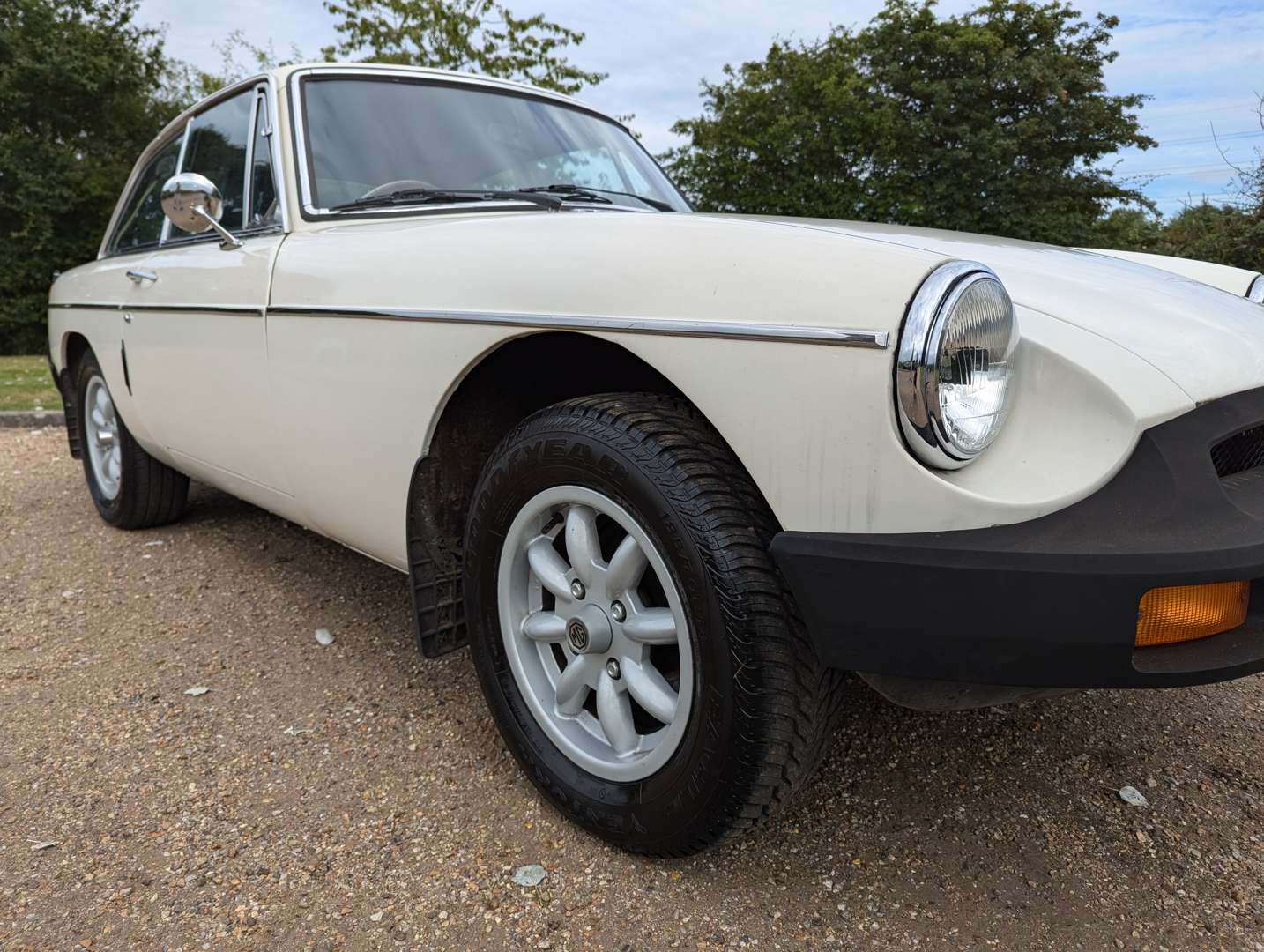 <p>1978 MG B GT&nbsp;</p>