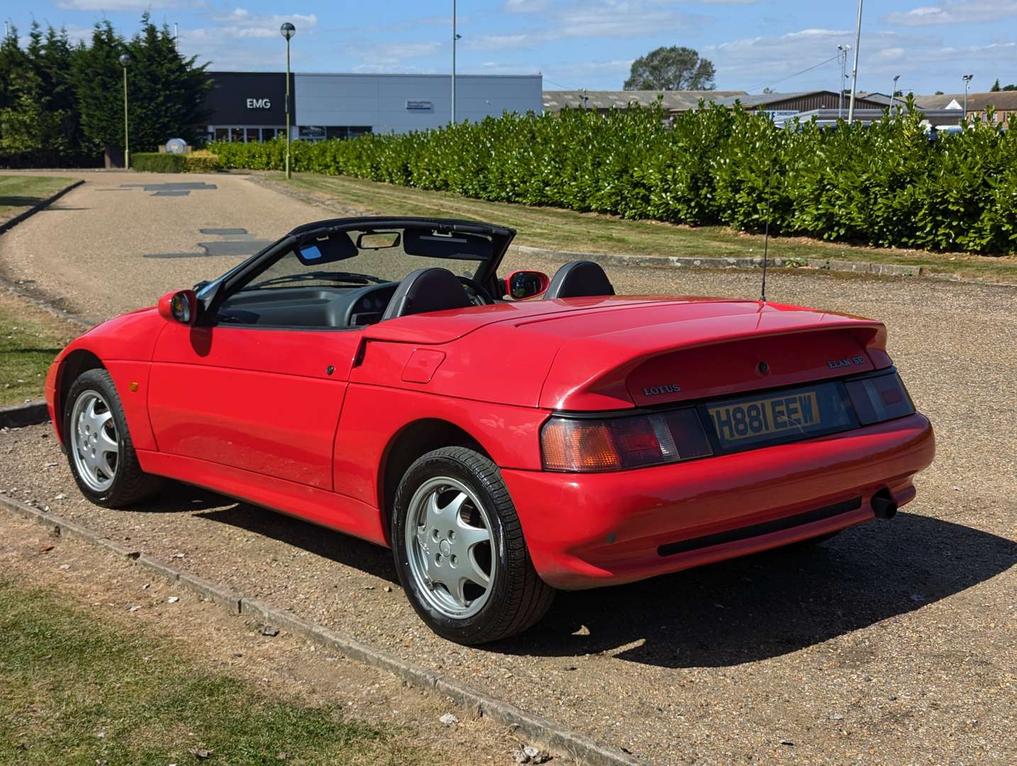 <p>1991 LOTUS ELAN SE TURBO</p>