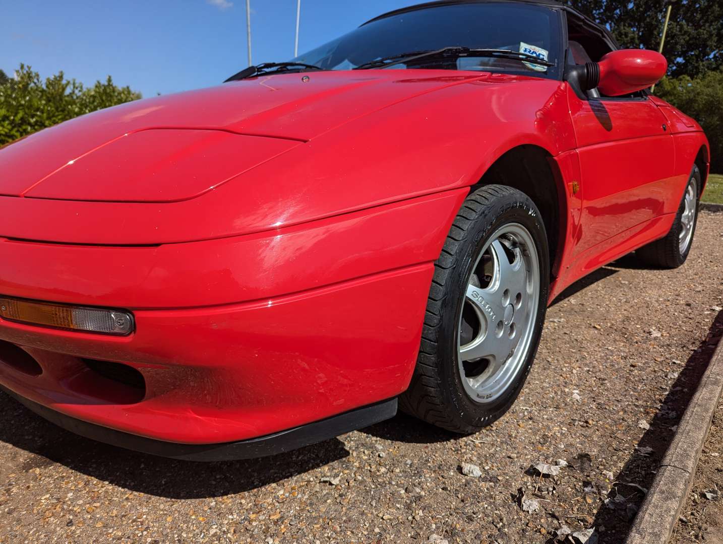 <p>1991 LOTUS ELAN SE TURBO</p>