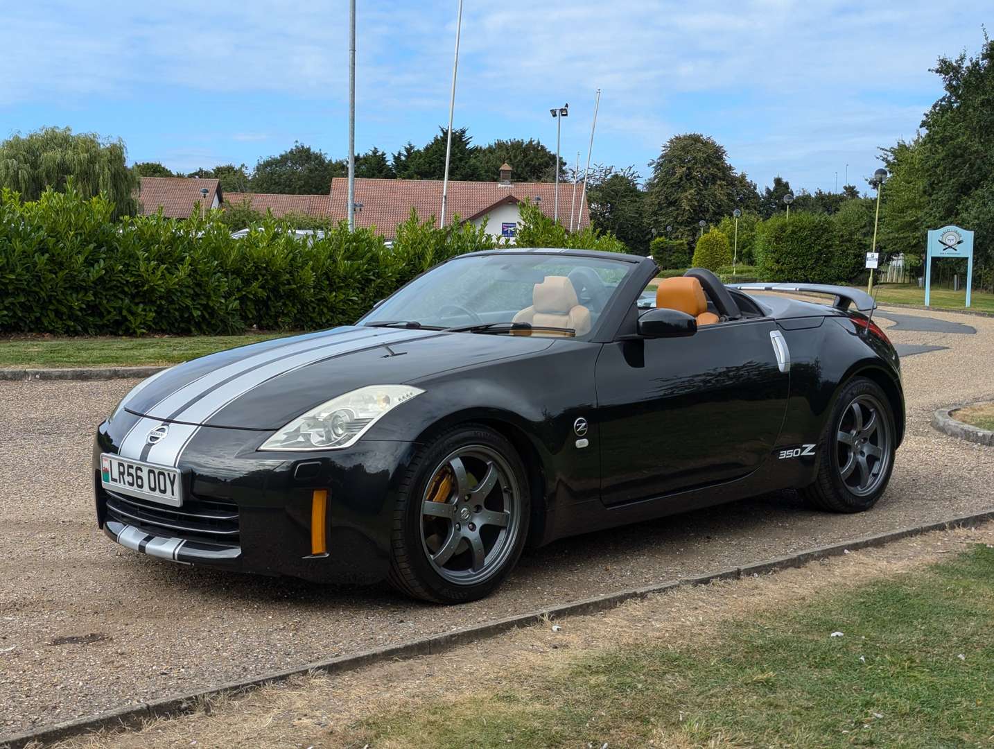 <p>2006 NISSAN 350 Z CONVERTIBLE&nbsp;</p>