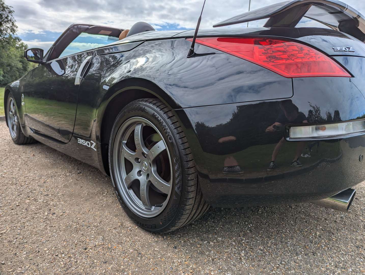 <p>2006 NISSAN 350 Z CONVERTIBLE&nbsp;</p>